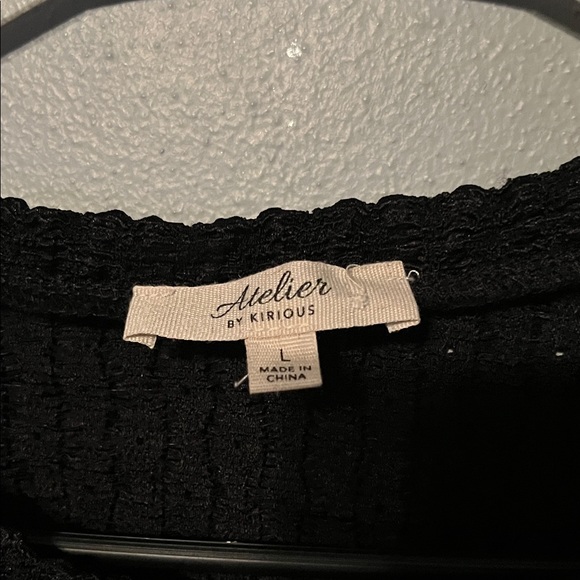 Chic Black Ruffled Blouse - Picture 2 of 5